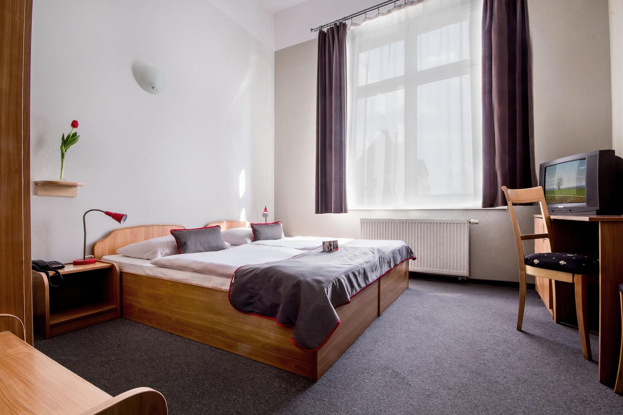 Hotel Diament Economy Gliwice Exterior photo