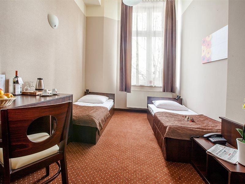 Hotel Diament Economy Gliwice Exterior photo