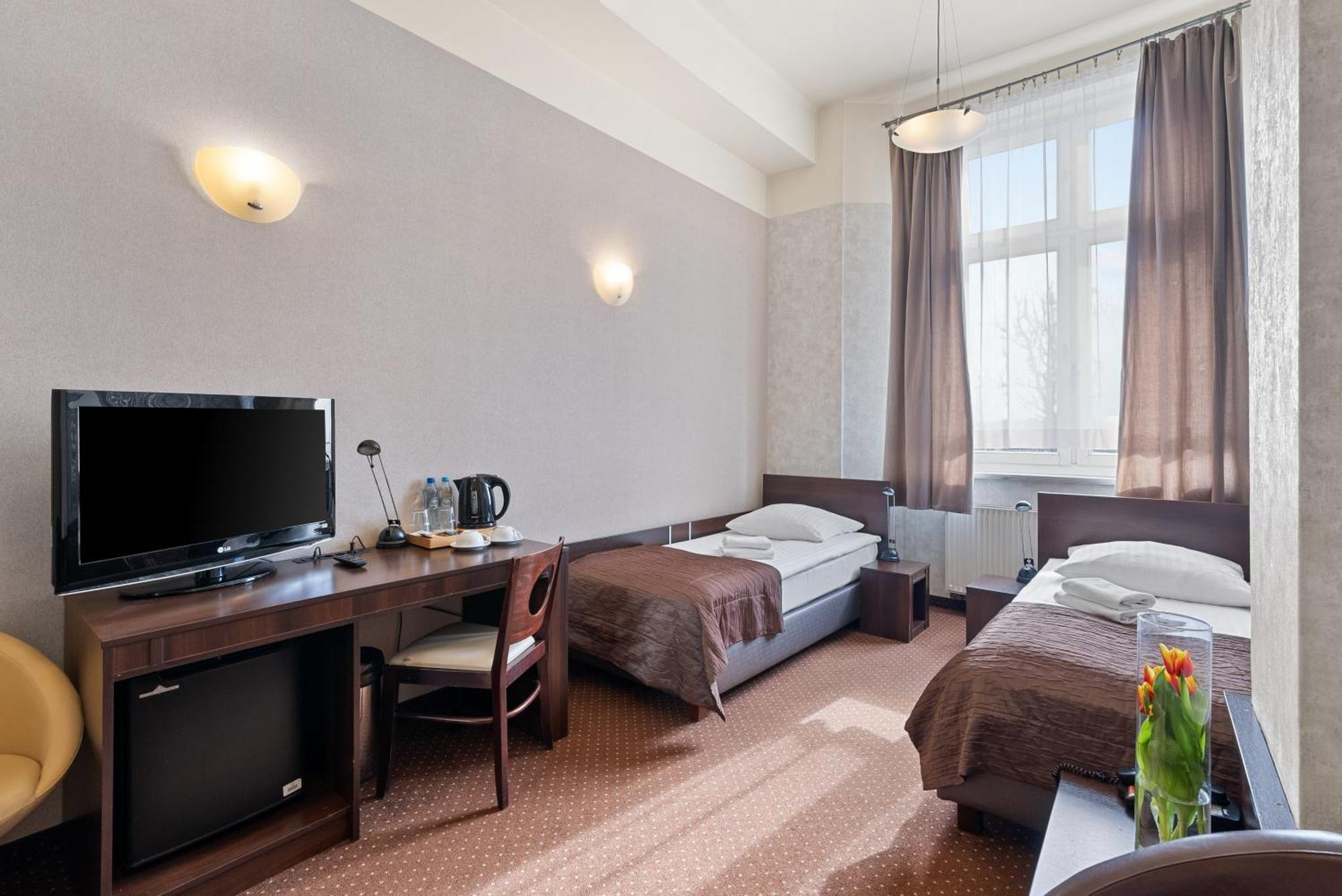 Hotel Diament Economy Gliwice Exterior photo